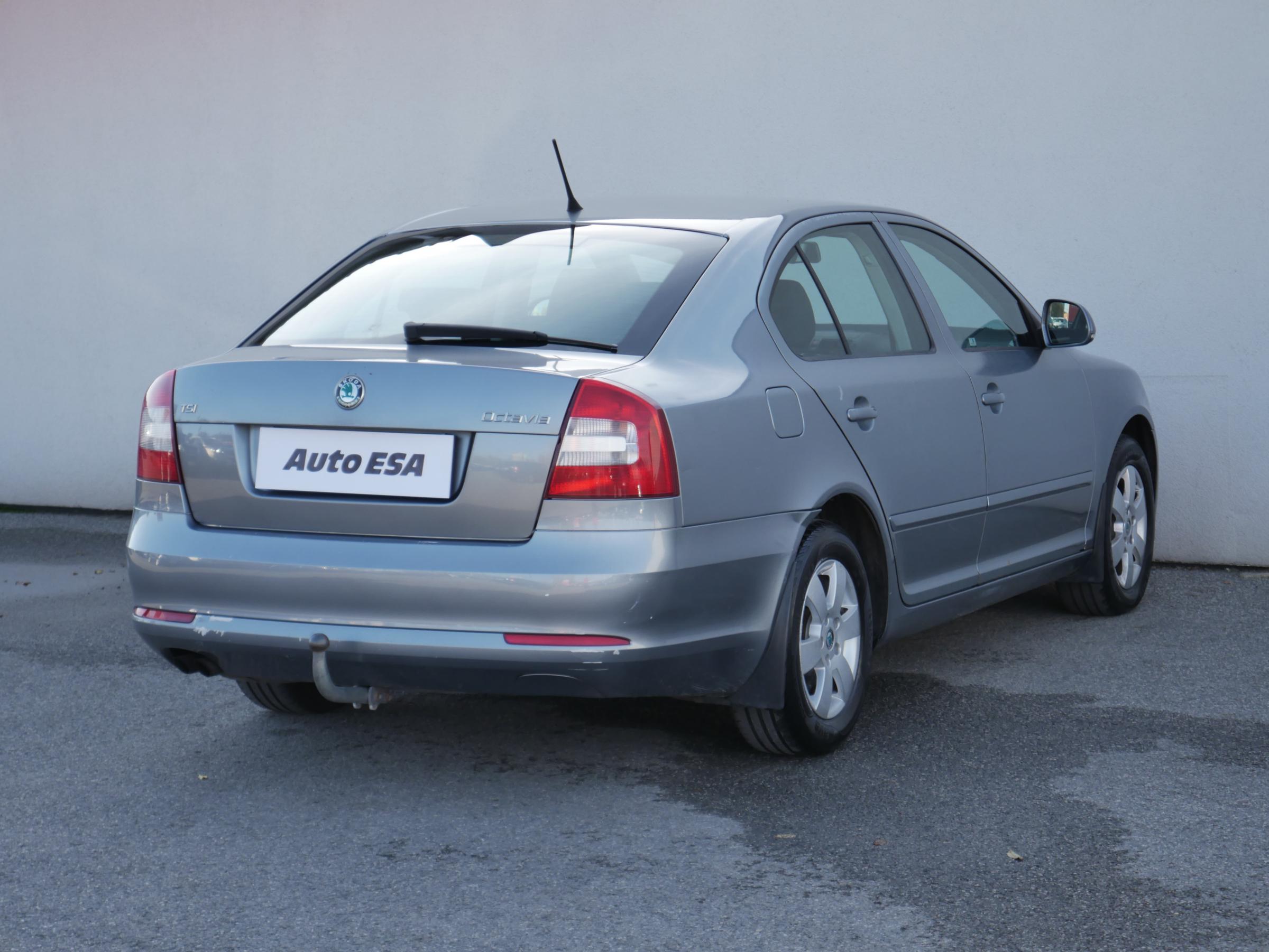 Škoda Octavia II, 2012 - pohled č. 4