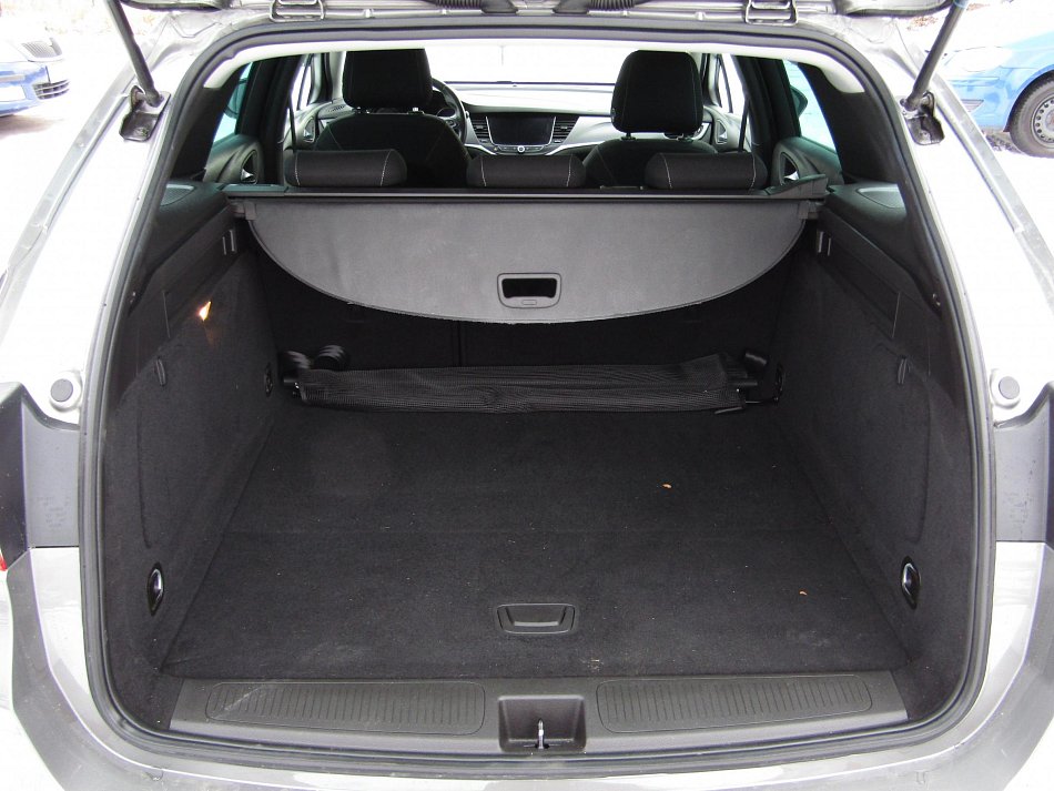 Opel Astra 1.2T  SportsTourer