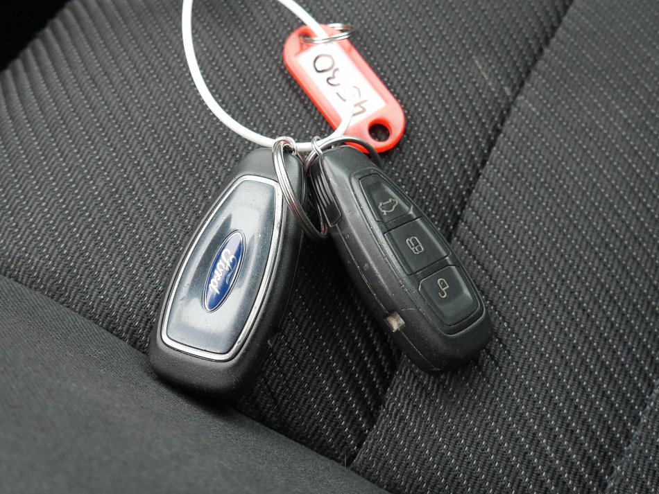 Ford Galaxy 2.2 TDCi  7míst