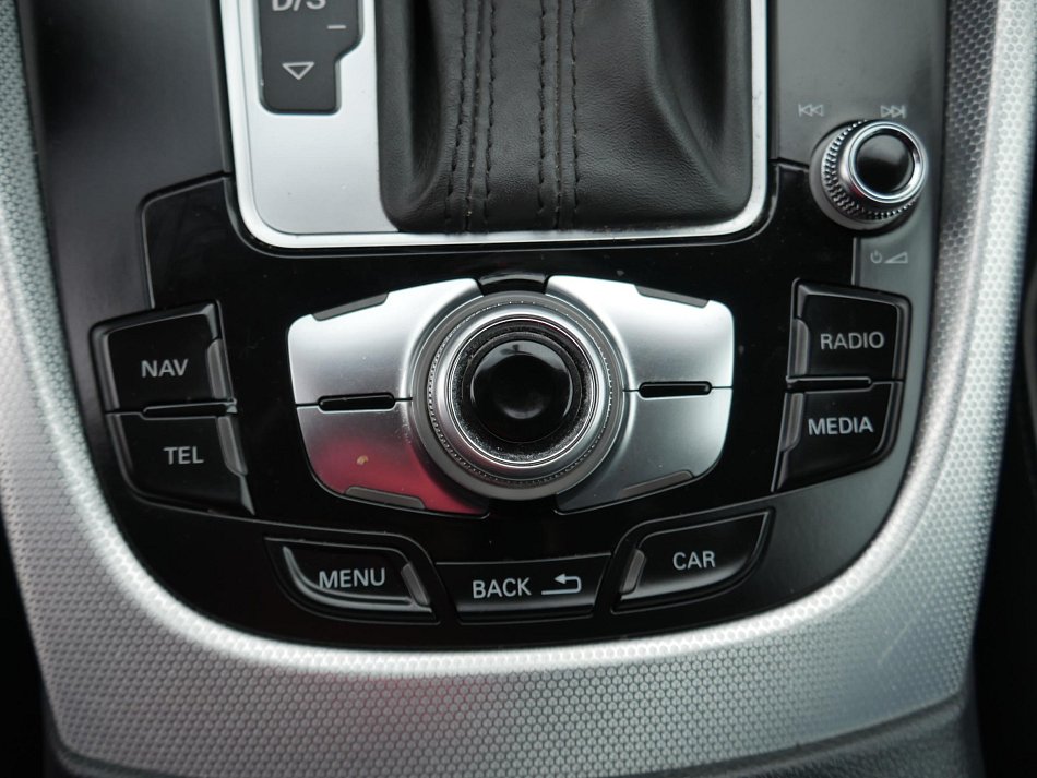 Audi Q5 2.0TDi  quattro