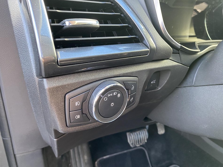 Ford Mondeo 2.0 TDCi Titanium AWD