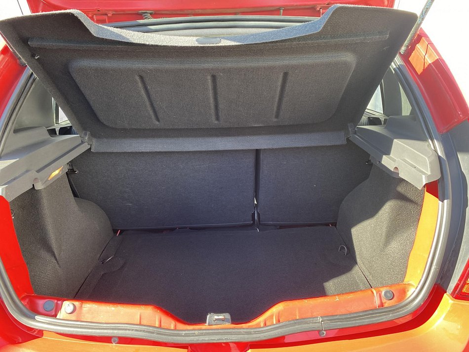 Dacia Sandero 1.4 MPi 