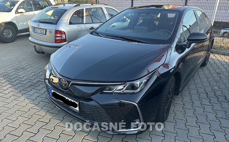 Toyota Corolla 1.5 i 