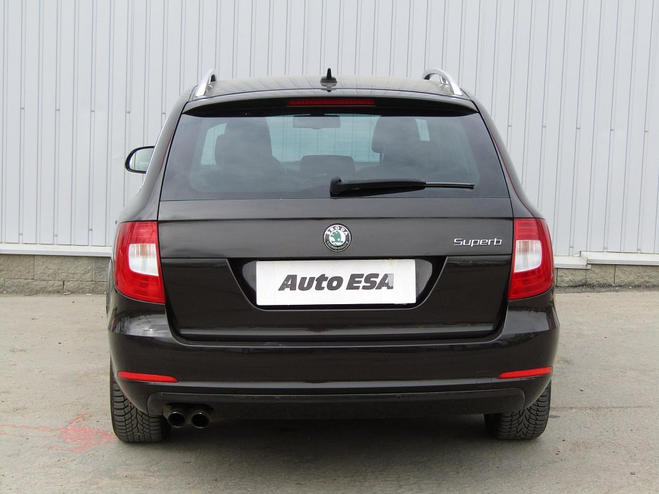 Škoda Superb II 2.0 TDi L&K