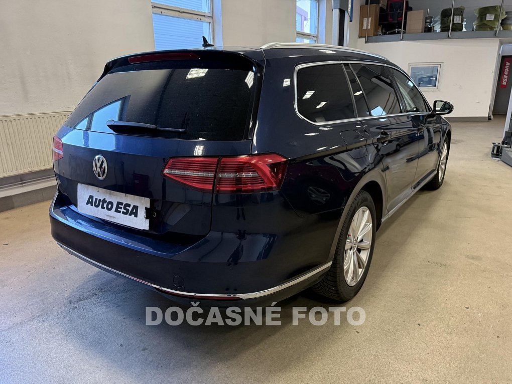 Volkswagen Passat 2.0 TDi 