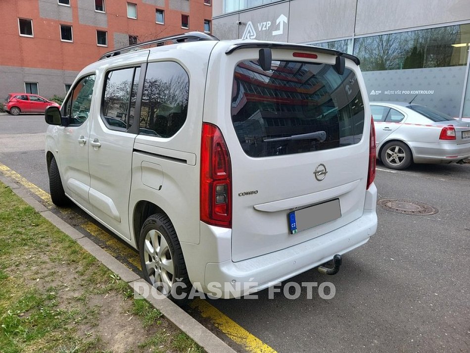 Opel Combo 1.5CDTi Elegance