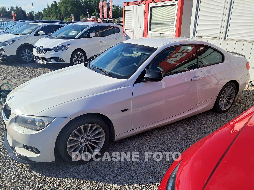 BMW Řada 3 2.0 i 