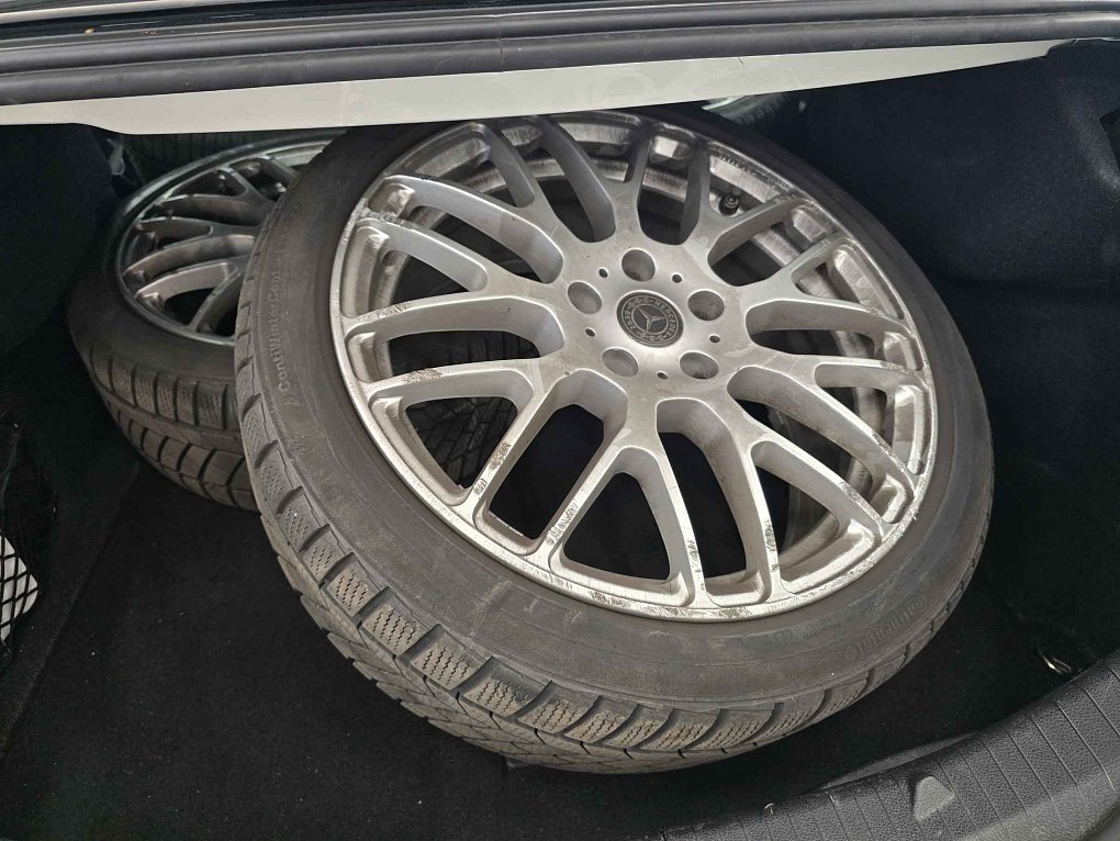 Mercedes-Benz CLA 1.6i  200