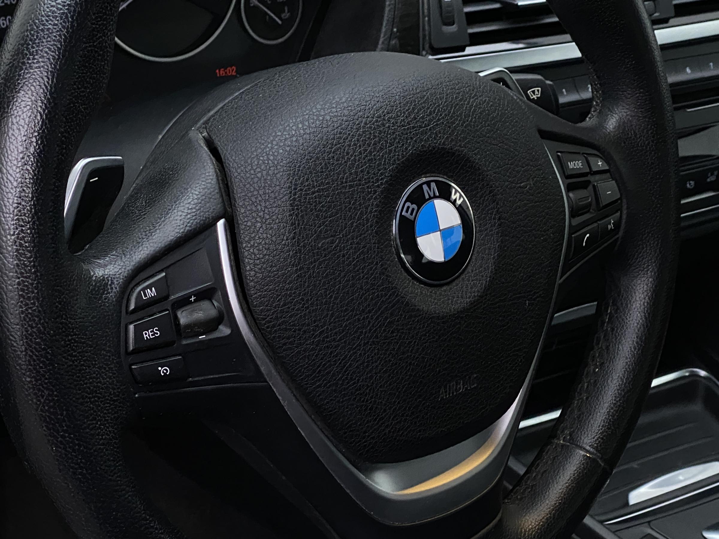 BMW Řada 3, 2015 - pohled č. 16