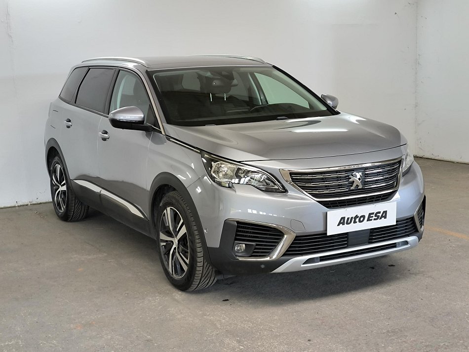 Peugeot 5008 1.5 HDi Allure