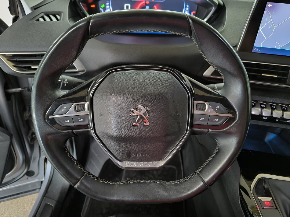 Peugeot 5008 1.5 HDi Allure