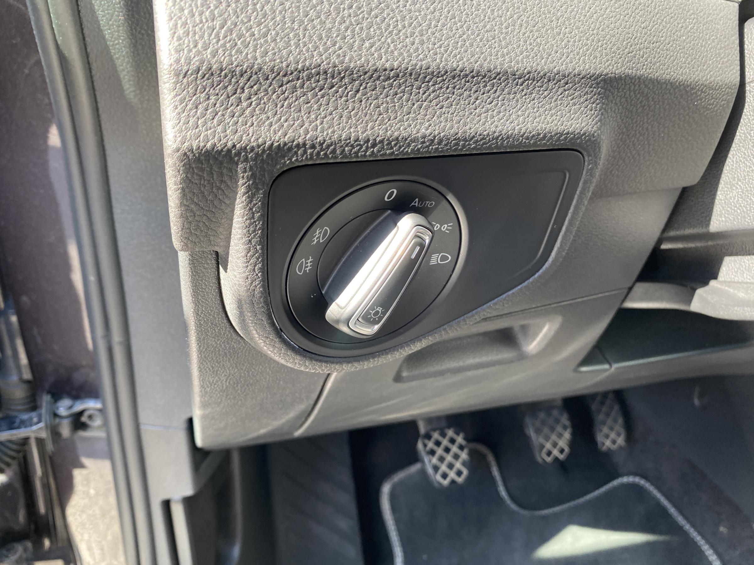 Volkswagen Sportsvan, 2015 - pohled č. 15