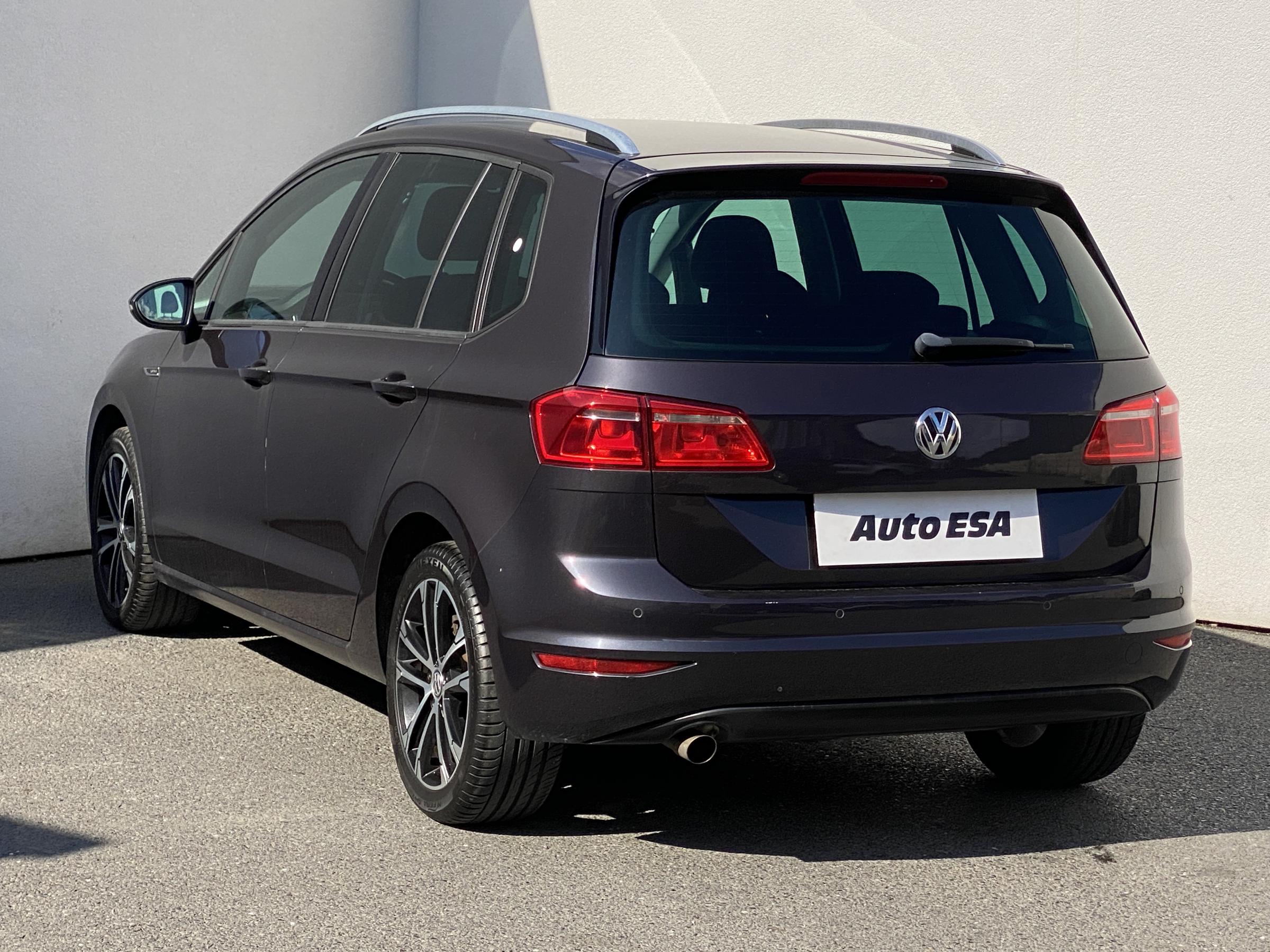 Volkswagen Sportsvan, 2015 - pohled č. 6