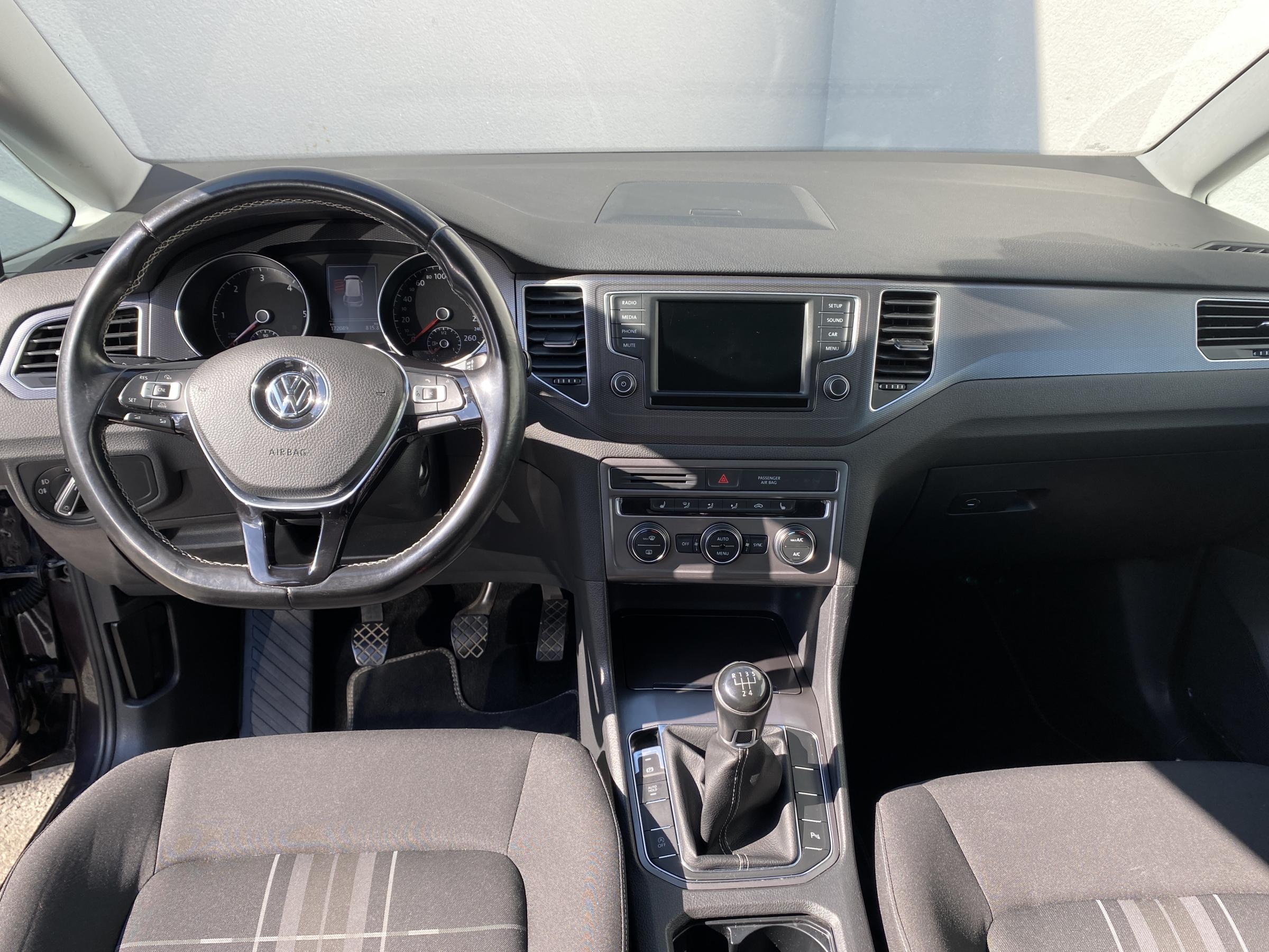 Volkswagen Sportsvan, 2015 - pohled č. 8