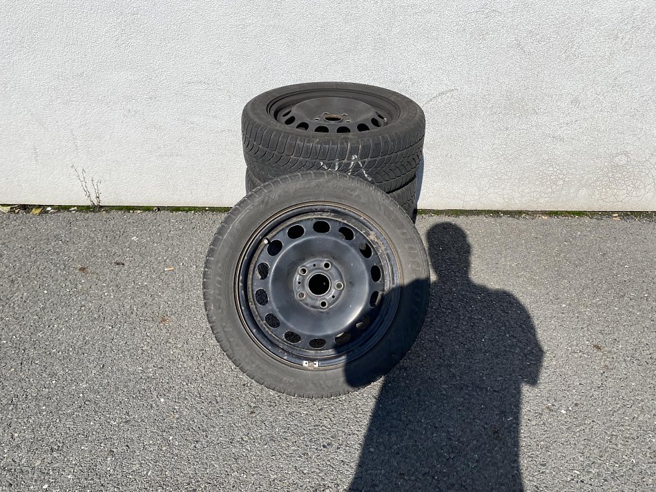 Volkswagen Sportsvan 1.6 TDi Lounge