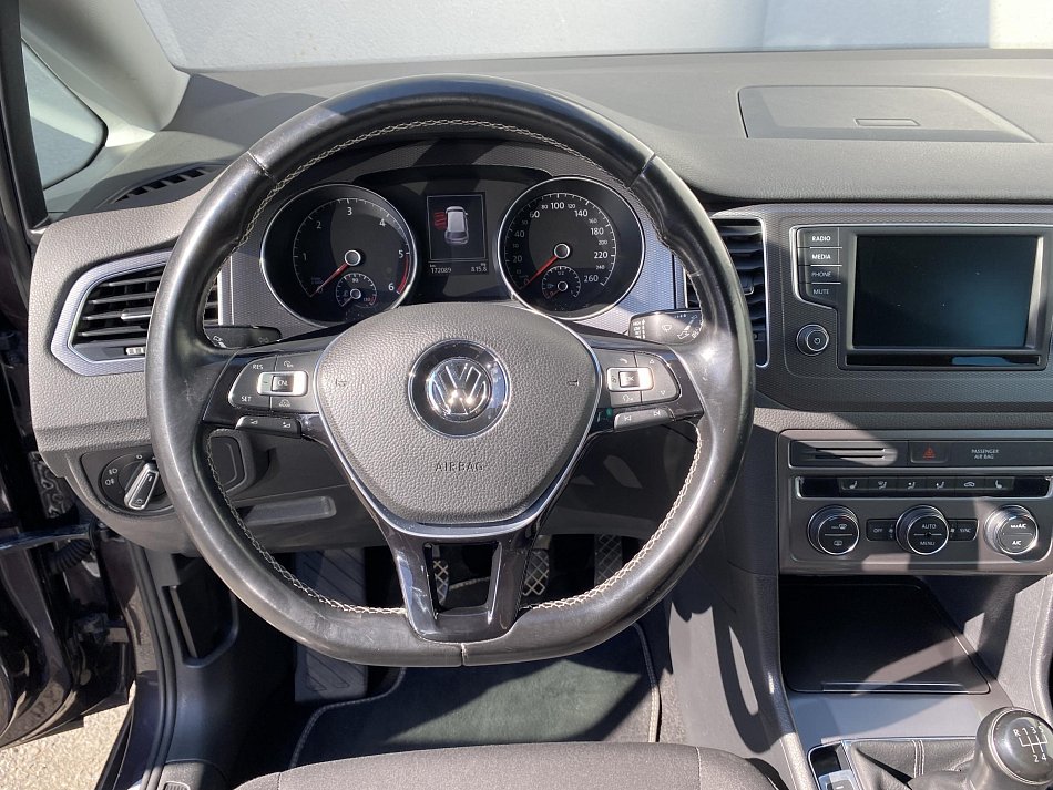 Volkswagen Sportsvan 1.6 TDi Lounge