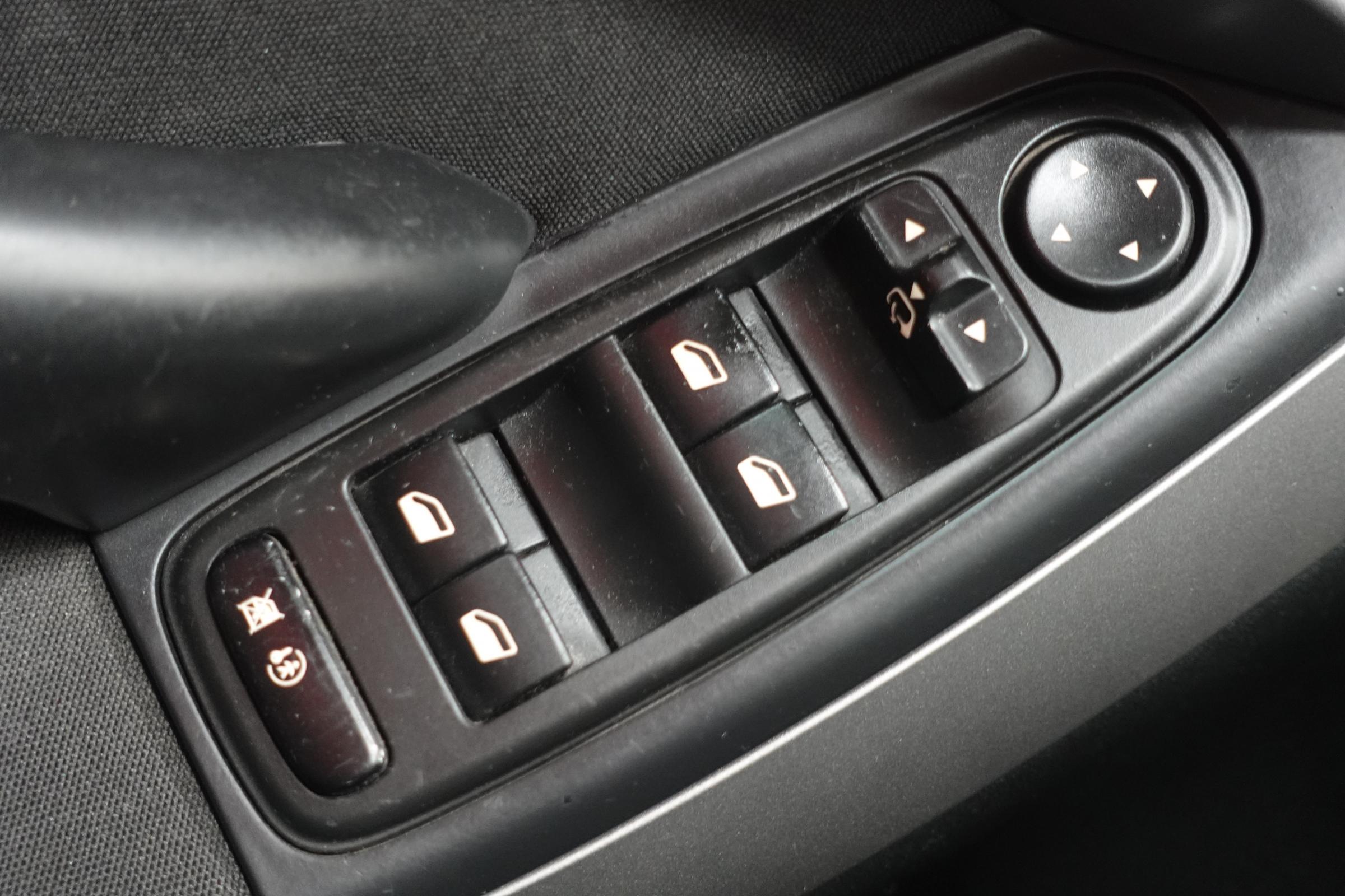 Citroën C4 Picasso, 2010 - pohled č. 13