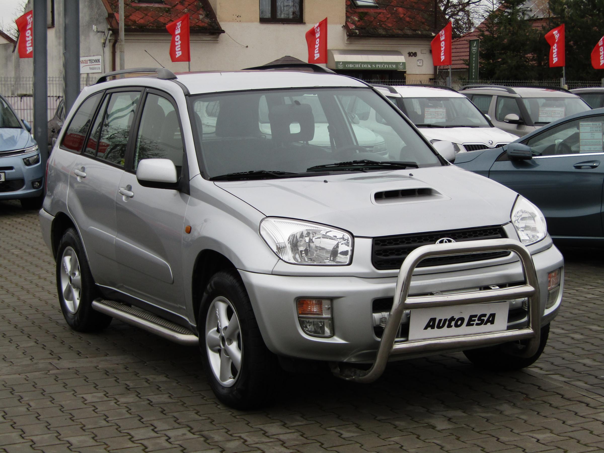 Toyota RAV4, 2002