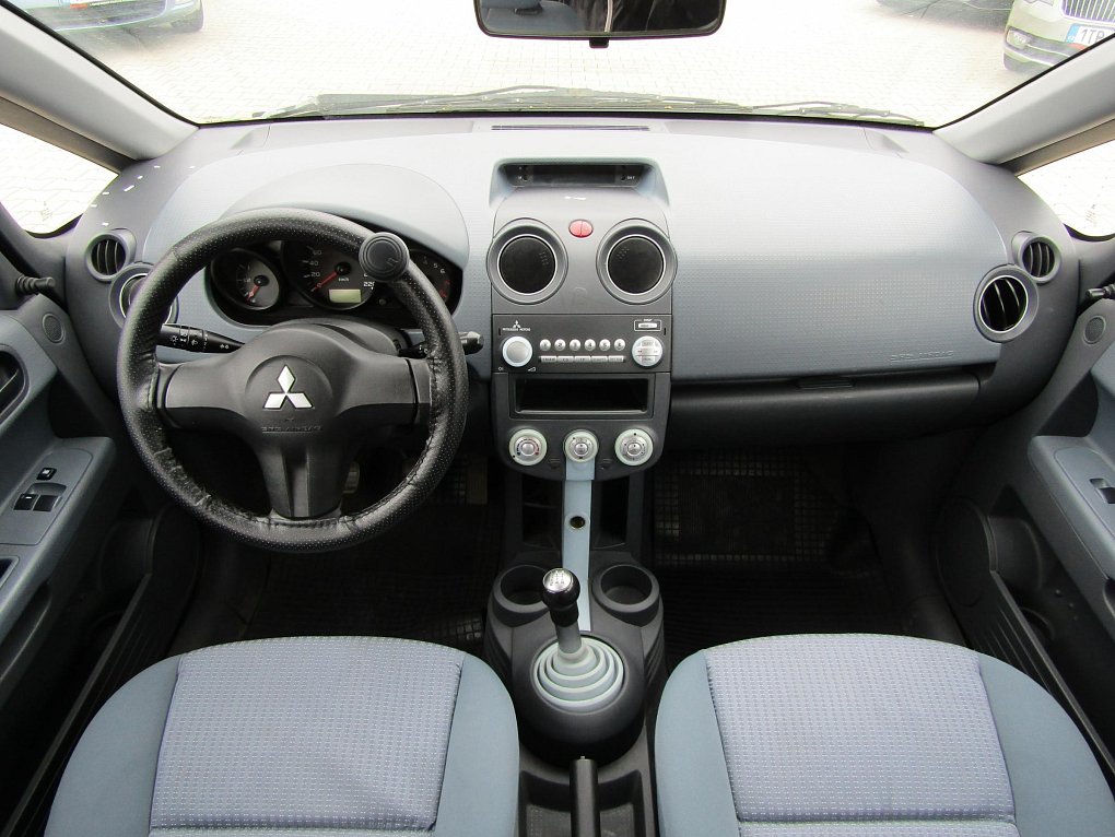 Mitsubishi Colt 1.1i 
