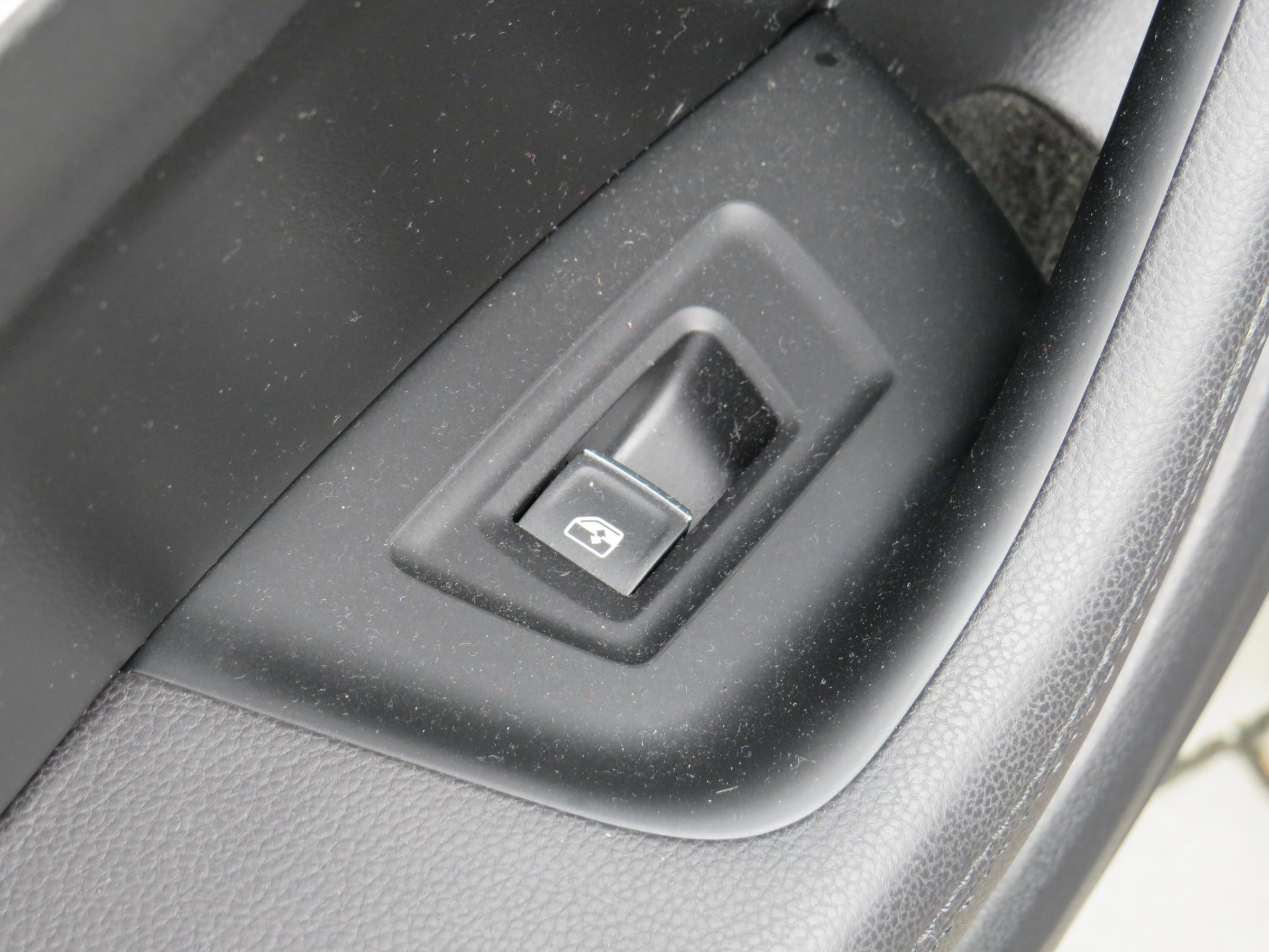 Volkswagen Passat, 2018 - pohled č. 13