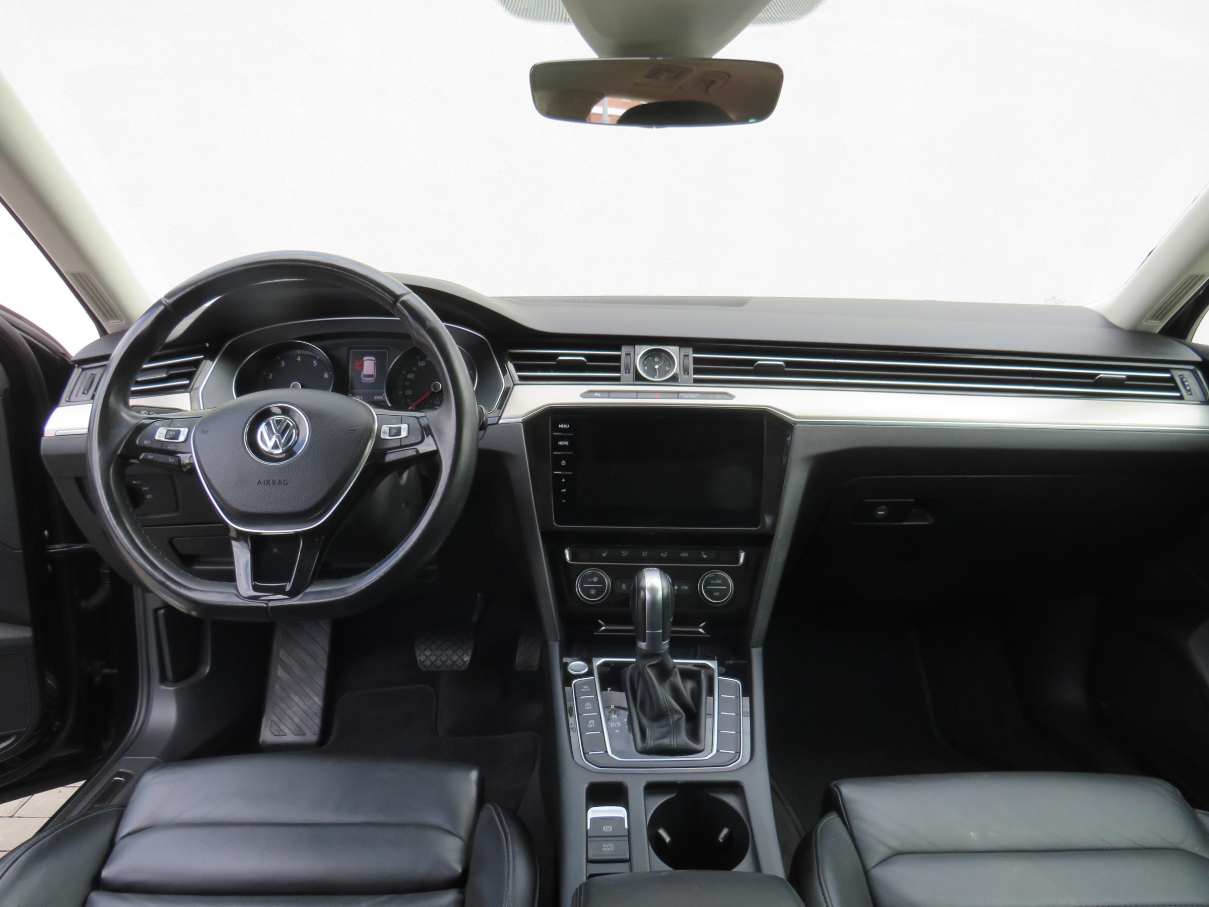 Volkswagen Passat, 2018 - pohled č. 8