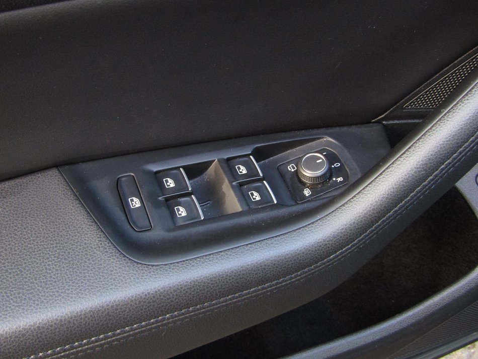 Volkswagen Passat 2.0 TDi Highline