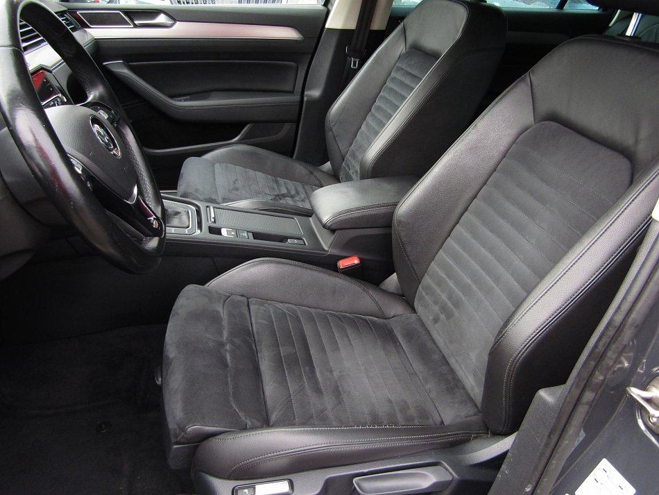 Volkswagen Passat 2.0 TDi Highline