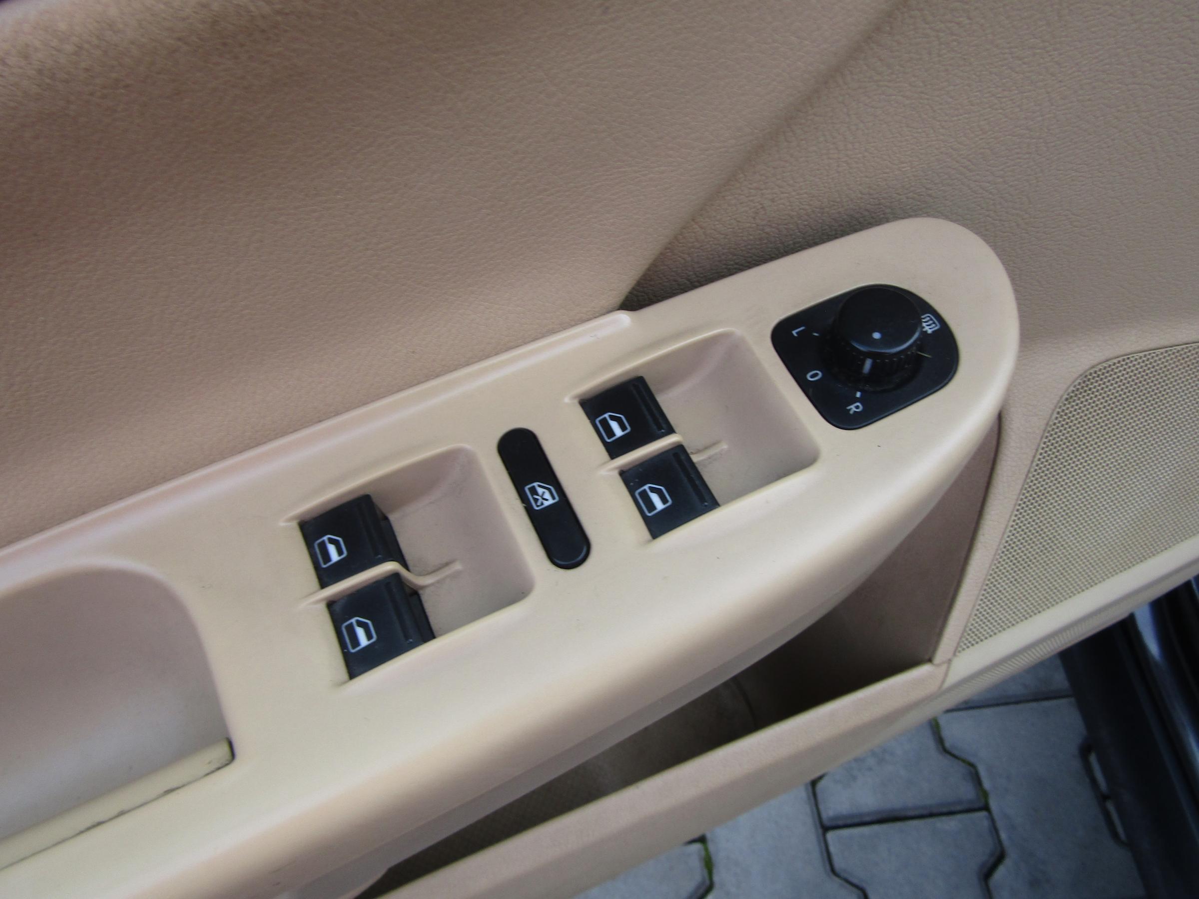 Volkswagen Passat, 2007 - pohled č. 12