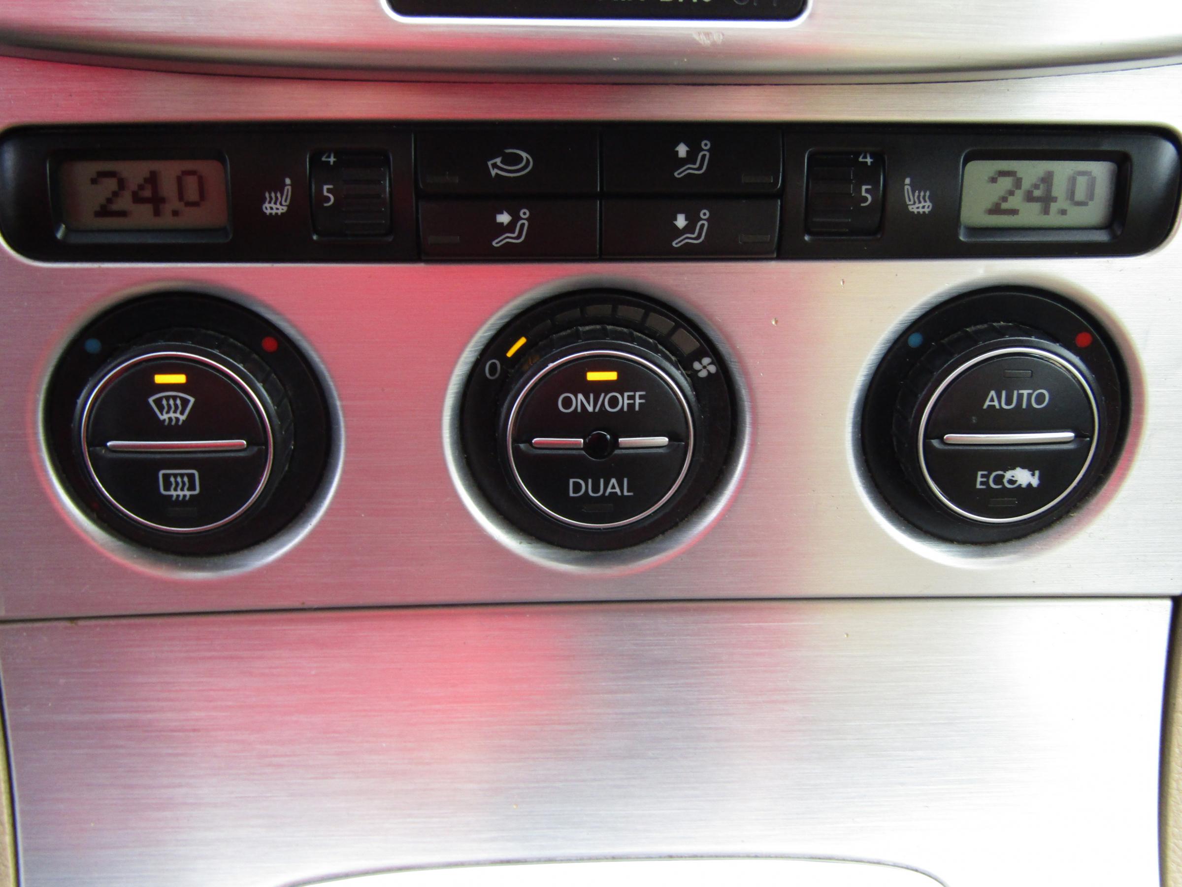 Volkswagen Passat, 2007 - pohled č. 16