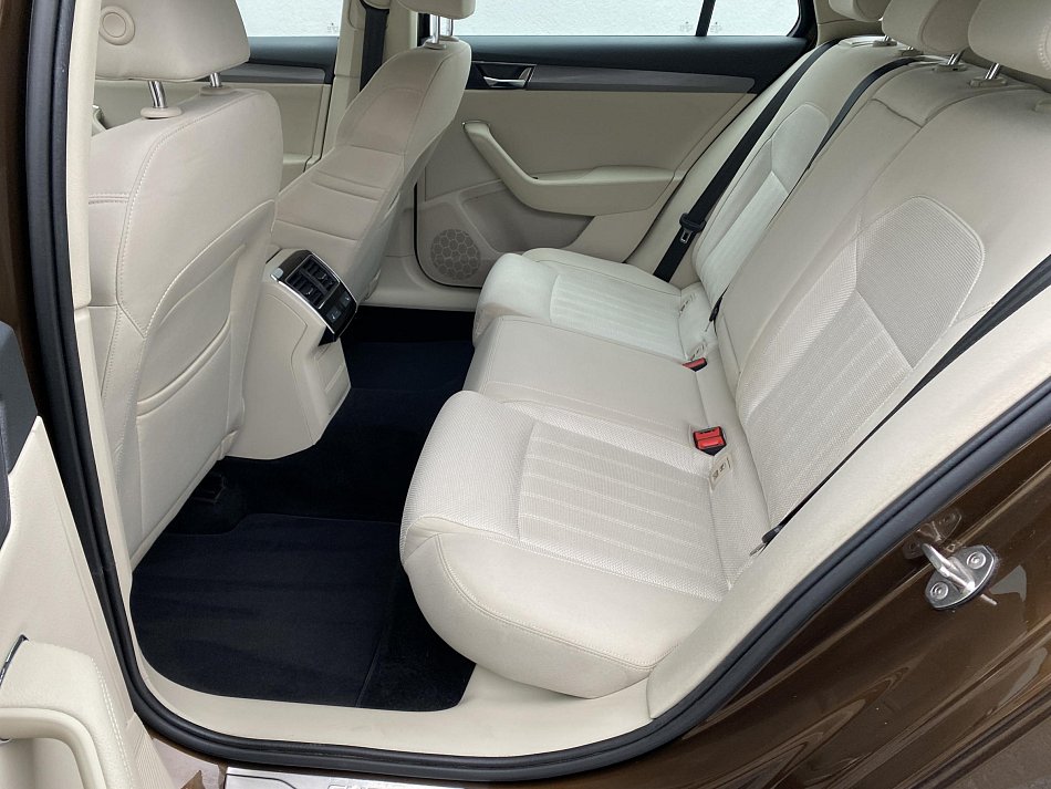 Škoda Superb III 2.0TDi Style