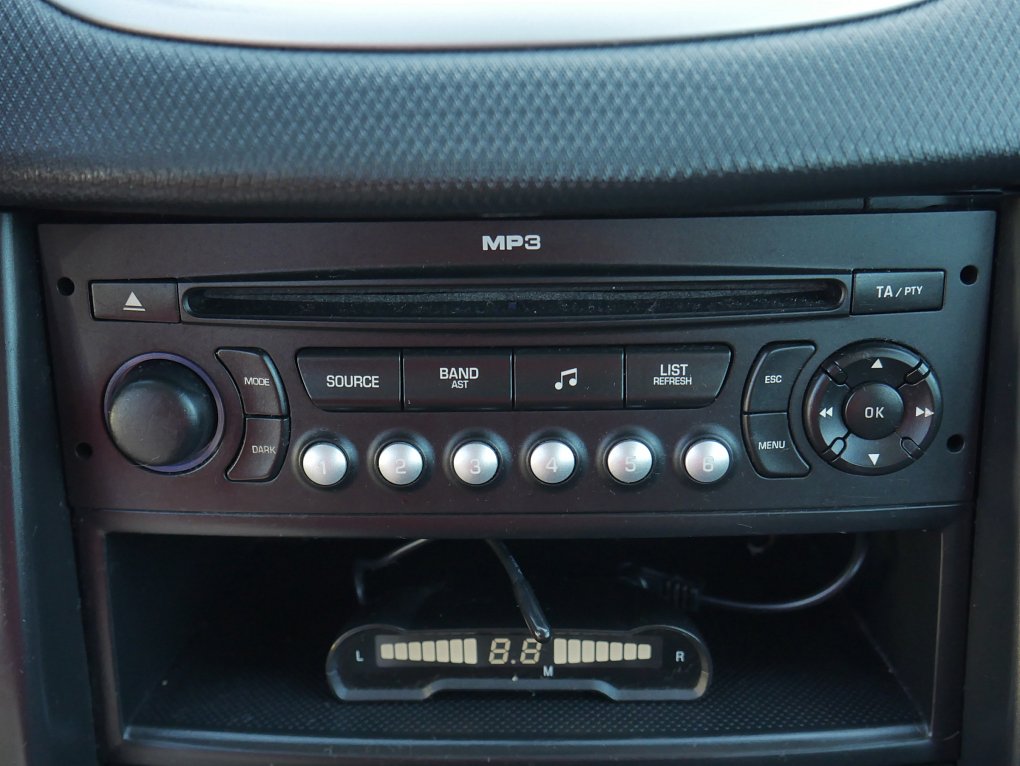 Peugeot 207 1.4i 