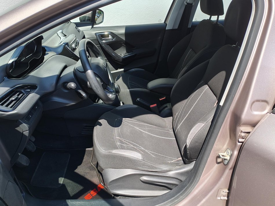 Peugeot 208 1.2 VTi Active