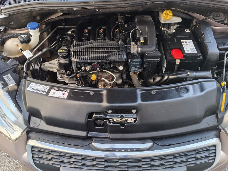 Peugeot 208 1.2 VTi Active