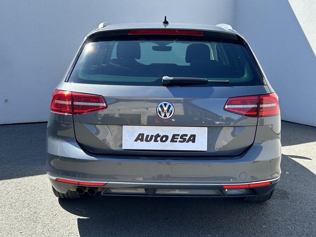 Volkswagen Passat 2.0 TDi Highline