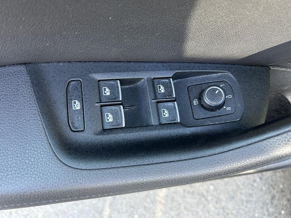 Volkswagen Passat 2.0 TDi Highline