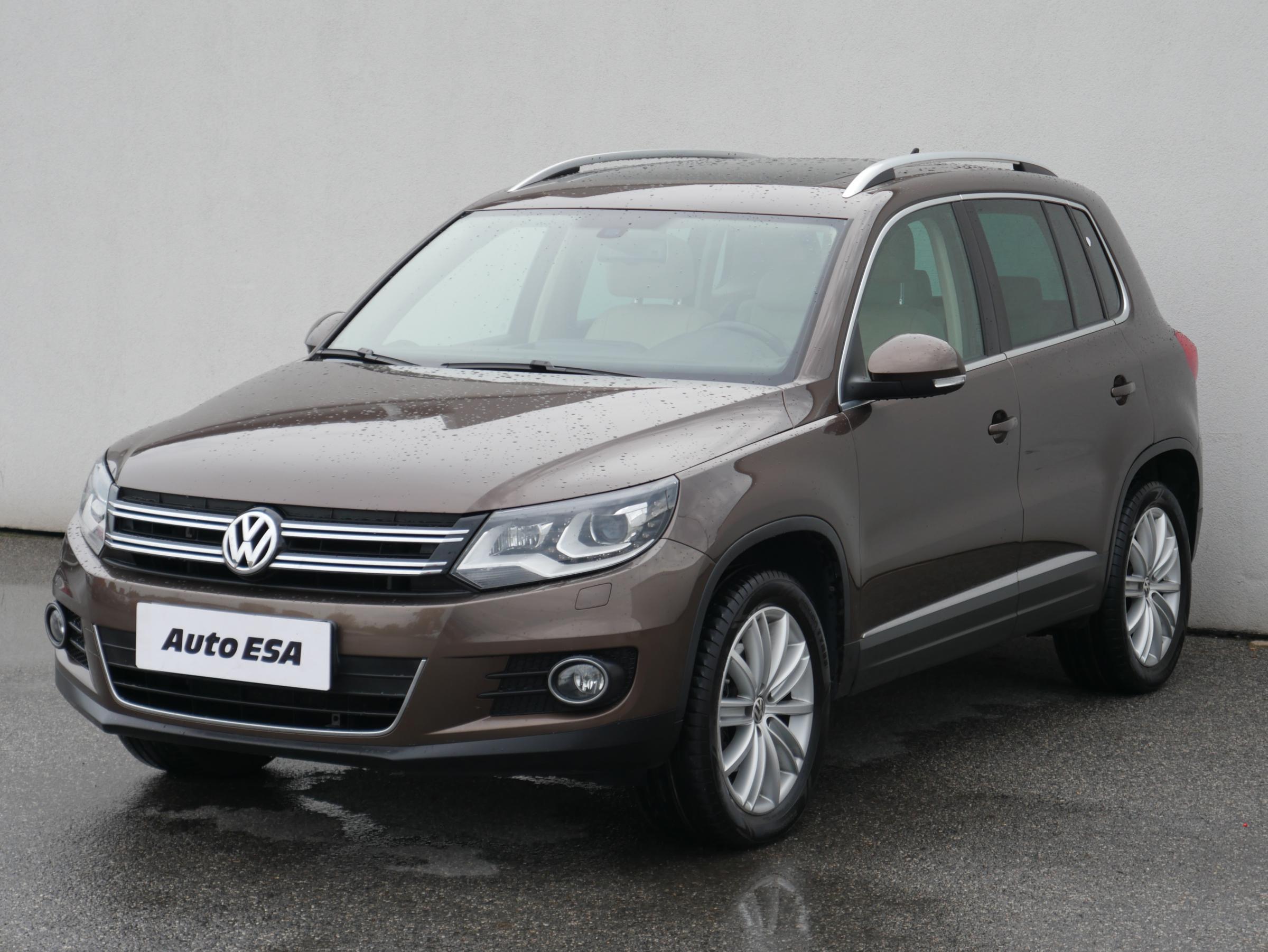 Volkswagen Tiguan, 2012 - pohled č. 3