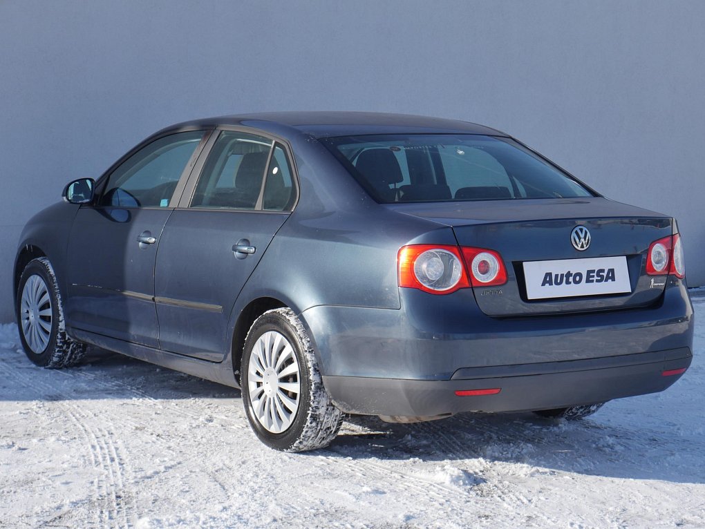 Volkswagen Jetta 1.6i 