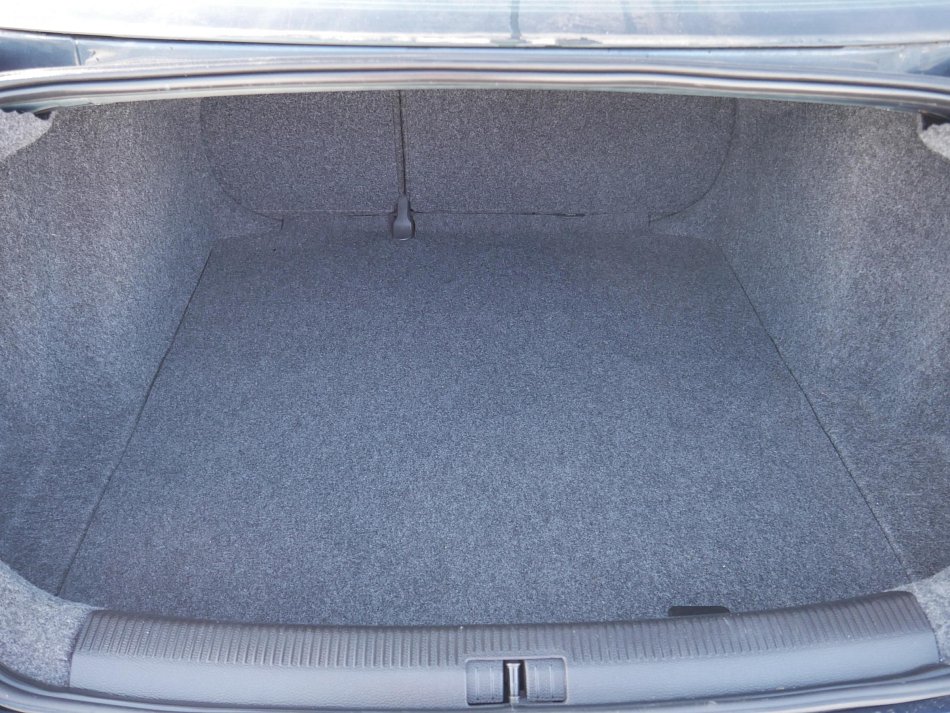 Volkswagen Jetta 1.6i 