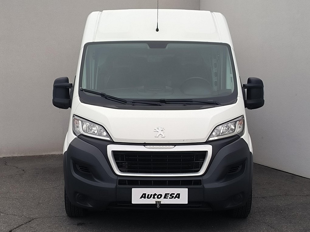 Peugeot Boxer 2.0HDi  L3H2 6míst