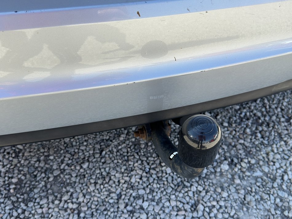 Volkswagen Sharan 2.0 TDi 