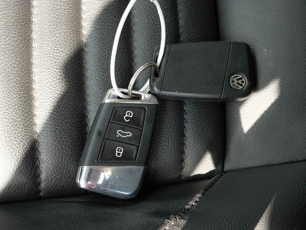 Volkswagen Passat 2.0 TDi 