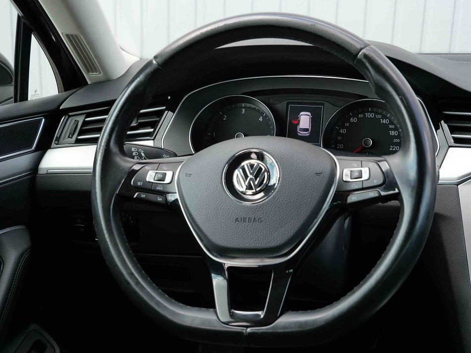 Volkswagen Passat 2.0 TDi 