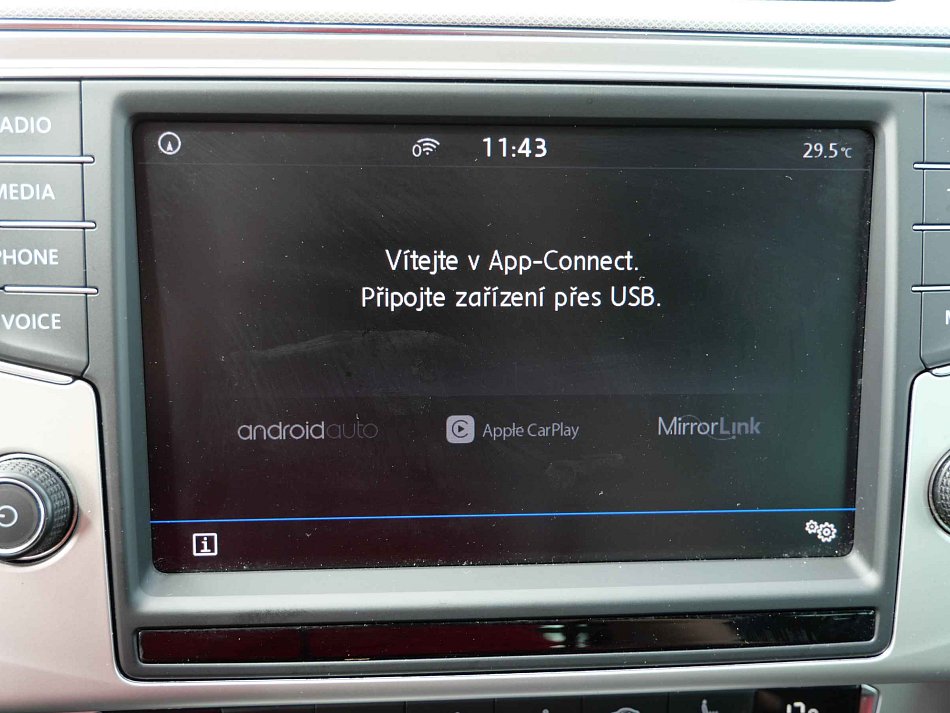 Volkswagen Passat 2.0 TDi 