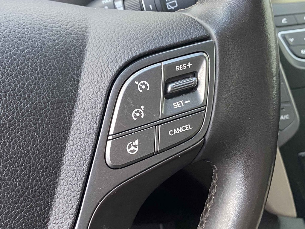 Hyundai Santa Fe 2.2CRDi Luxury 4x4, 7míst