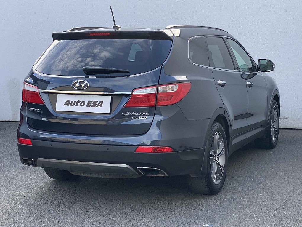 Hyundai Santa Fe 2.2CRDi Luxury 4x4, 7míst