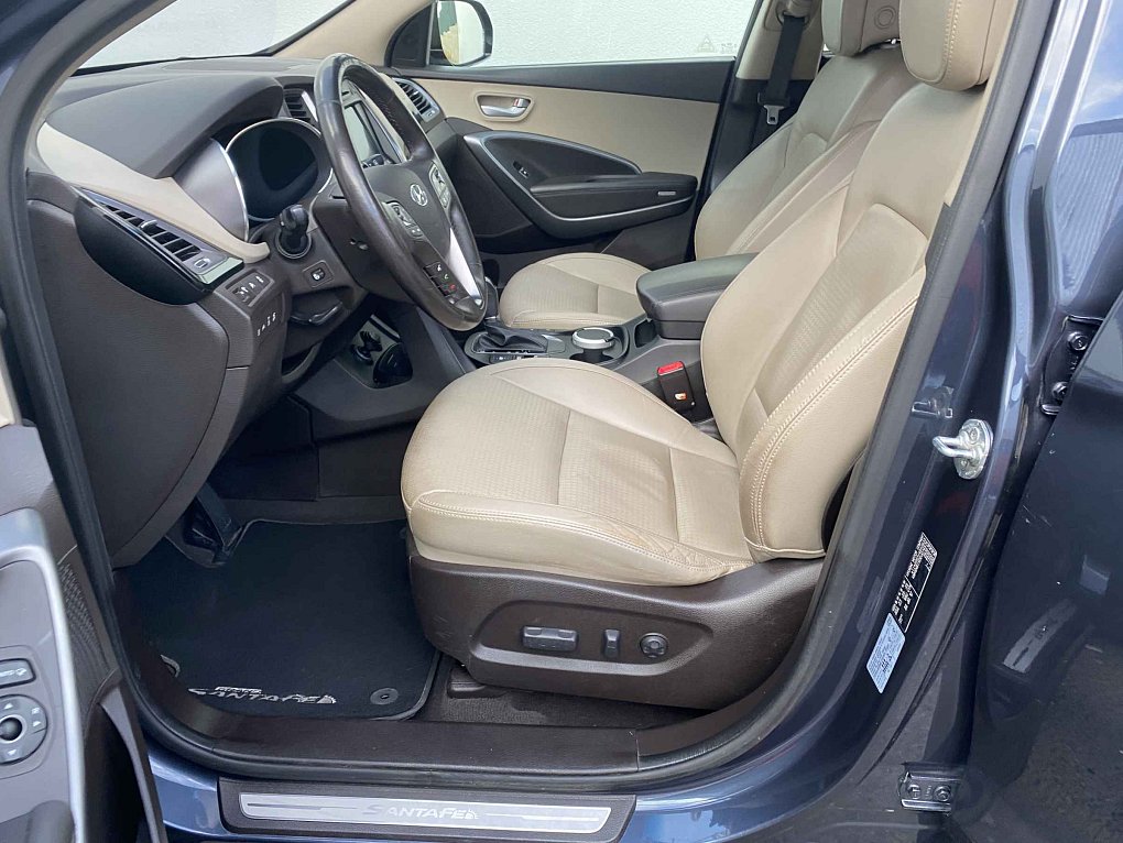 Hyundai Santa Fe 2.2CRDi Luxury 4x4, 7míst
