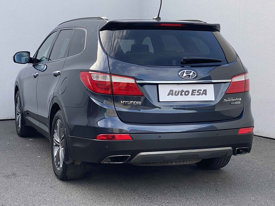 Hyundai Santa Fe 2.2CRDi Luxury 4x4, 7míst