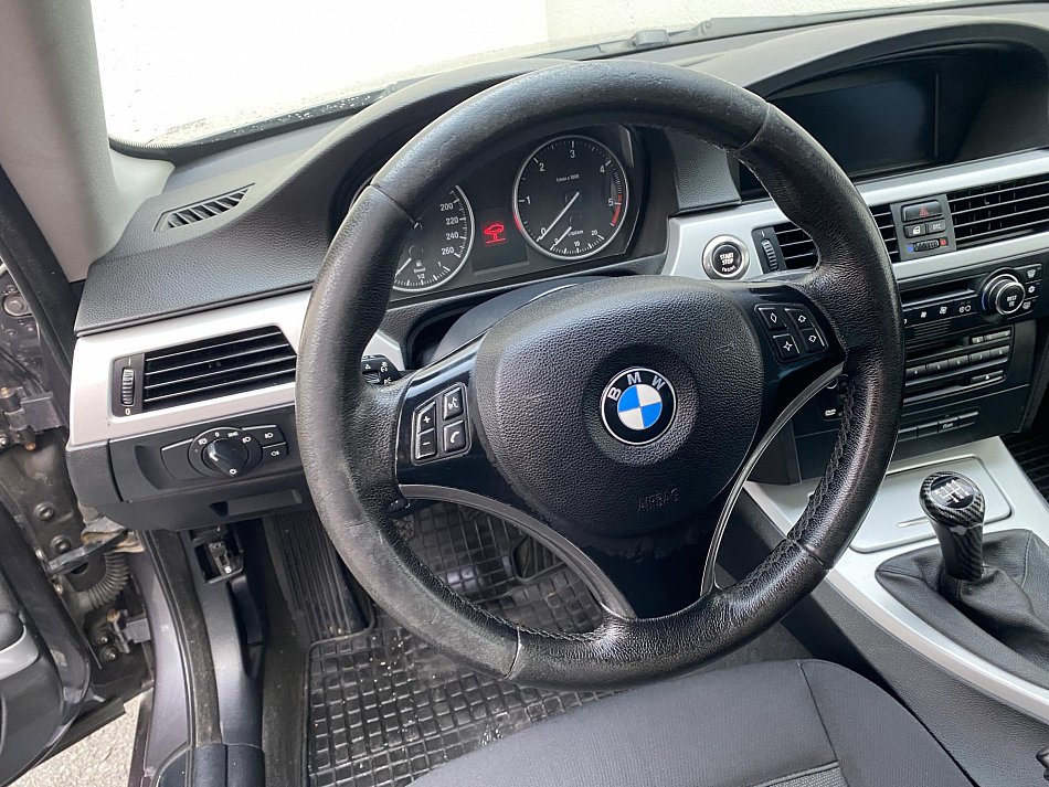 BMW Řada 3 2.0 