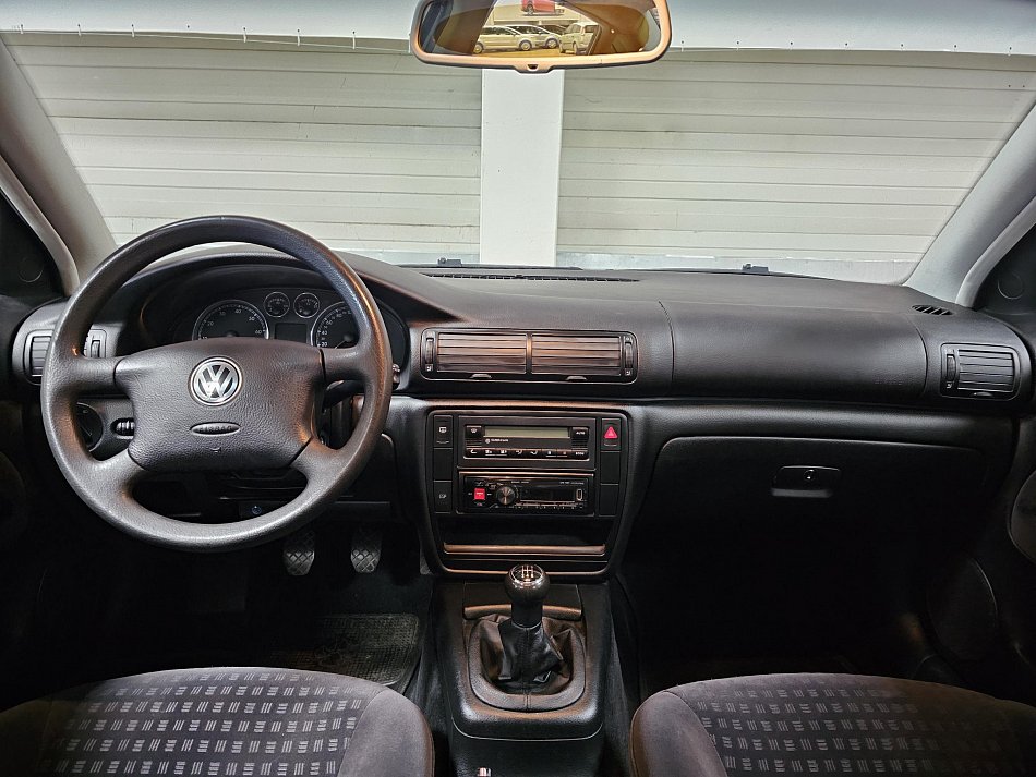 Volkswagen Passat 2.0i 
