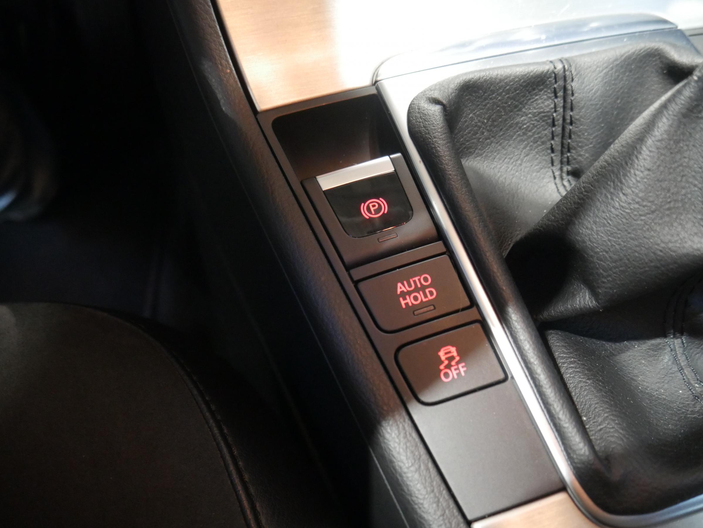 Volkswagen Passat, 2012 - pohled č. 19